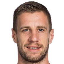 https://img.wwch.net/img/football/player/3d10452bb4296fc8c3240a0d962e29a1.png